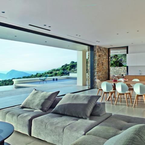 Schüco Sürme Kapılar: Modern Yaşam Alanları İçin Şık ve Akıllı Çözümler